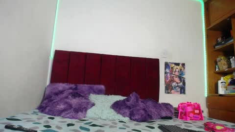 nyxxx_rouge online show from April 2, 2026, 6:11 am