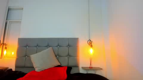 Lyam online show from December 8, 2024, 5:39 am