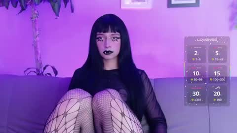 oasis_vamp online show from July 5, 2026, 4:30 am