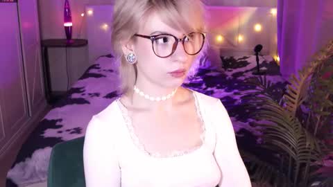 Moonlight online show from March 26, 2026, 8:31 am