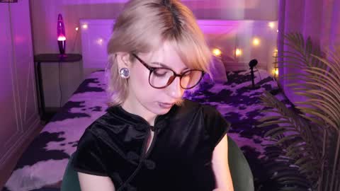 Moonlight online show from April 8, 2026, 7:52 am