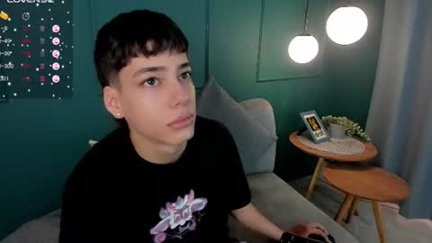 Deku online show from June 25, 2026, 2:43 pm