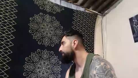 STEVE online show from October 11, 2025, 7:45 pm