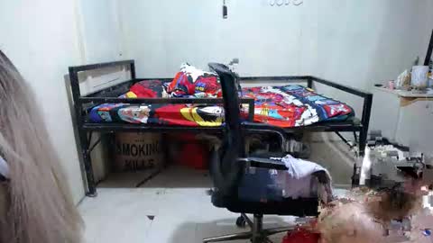 Kyla online show from September 21, 2025, 8:49 am