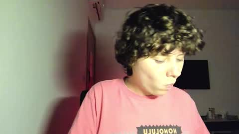 Evie online show from March 1, 2026, 1:46 pm