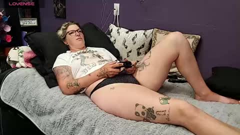 Oddy With A Body online show from June 3, 2026, 12:35 am