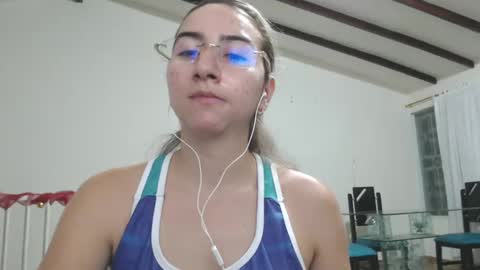 Snapshot of odette_brigh_ chatting on January 15, 2025, 2:49 am Val online show from January 15, 2025, 2:49 am