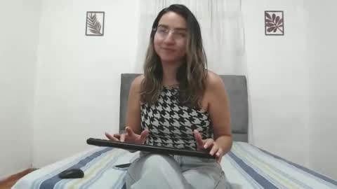 Val online show from February 20, 2026, 2:28 pm