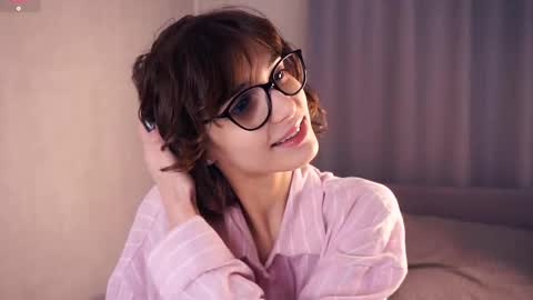 Thea online show from December 16, 2025, 6:24 pm