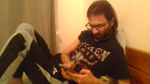 Snapshot of oeffel chatting on July 6, 2026, 1:46 am oeffel online show from July 6, 2026, 1:46 am