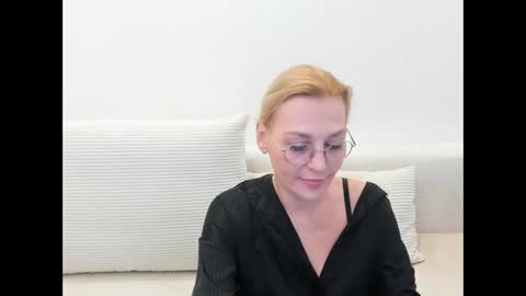 oeigesmik online show from April 7, 2026, 9:54 am