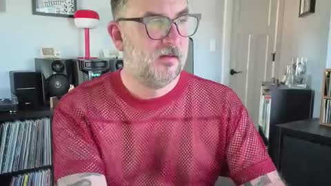 Office Dad online show from September 9, 2025, 8:41 pm