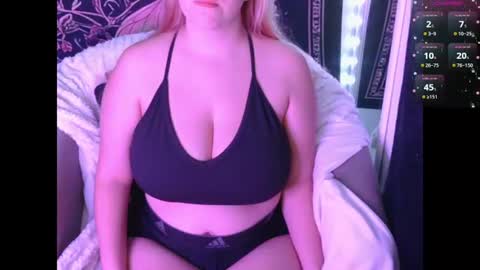 Vee online show from July 27, 2026, 6:26 pm