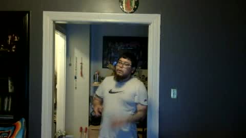 oscar flores online show from July 2, 2026, 5:24 am
