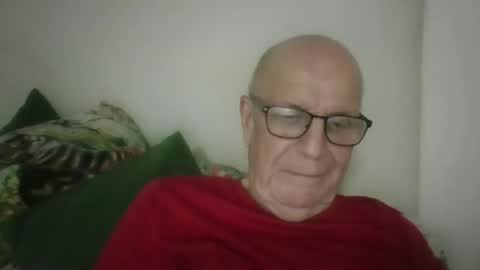 oggi95 online show from October 14, 2025, 7:25 pm