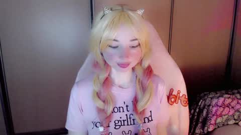 Milly online show from June 15, 2026, 3:31 am