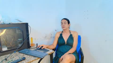 LU online show from April 13, 2026, 1:55 am