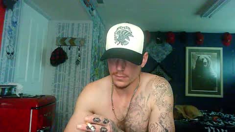 Snapshot of oh_you_know69 chatting on October 28, 2025, 3:36 pm who dares toss me some tips lets have fun online show from October 28, 2025, 3:36 pm