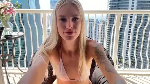 Snapshot of ohbabykelly chatting on March 8, 2025, 7:31 pm Kelly online show from March 8, 2025, 7:31 pm