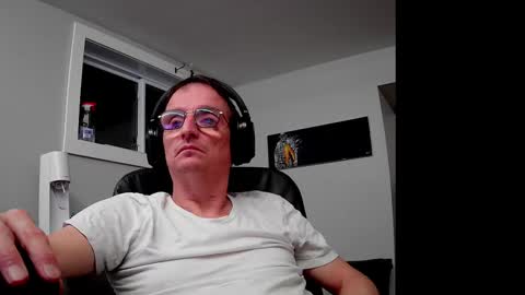 ohbitt online show from October 8, 2025, 4:32 am