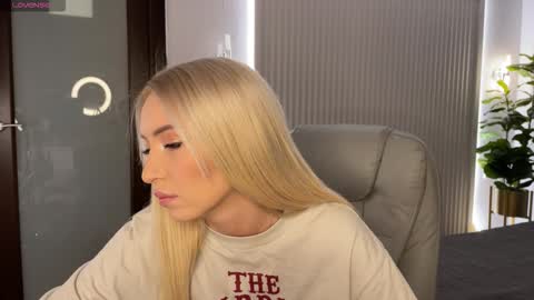 Emma online show from February 9, 2026, 1:09 am