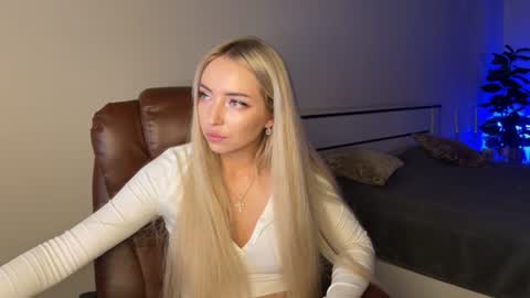 Emma online show from July 2, 2026, 8:48 pm