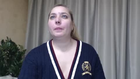 Iren online show from February 15, 2026, 8:24 am