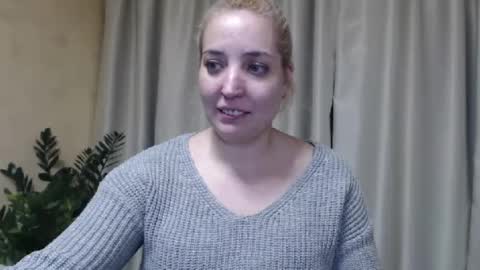 Mari online show from February 12, 2025, 9:43 pm