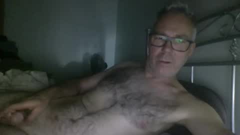 oiledcouple1 online show from September 26, 2025, 2:43 pm