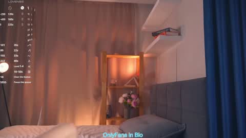 Henrietta or Rita online show from November 27, 2025, 6:54 pm