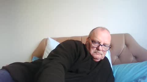 old_fkr online show from January 6, 2025, 12:57 pm