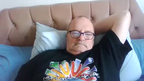 old_fkr online show from January 9, 2025, 8:45 am