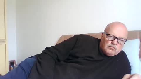 old_fkrr_ online show from September 13, 2025, 8:58 am