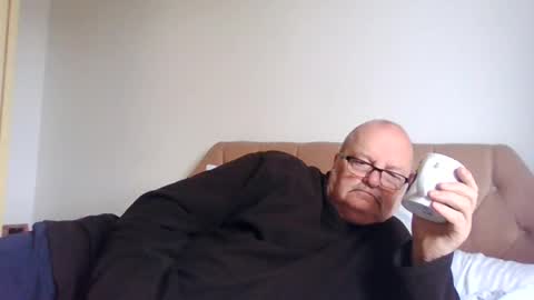 old_fkrr_ online show from June 12, 2026, 10:03 am