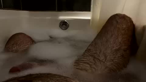 Snapshot of oldbones2 chatting on October 10, 2025, 1:37 am oldbones2 online show from October 10, 2025, 1:37 am