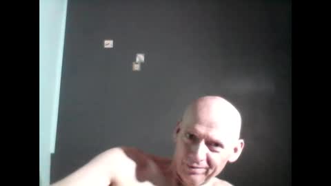 oldbuthorny62 online show from March 5, 2025, 2:14 am
