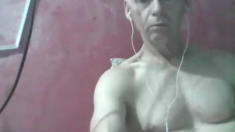 Snapshot of oldbuthorny62 chatting on April 5, 2026, 12:41 am oldbuthorny62 online show from April 5, 2026, 12:41 am