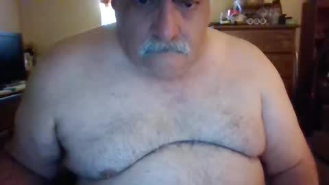 oldcockforyngladies online show from March 15, 2026, 1:50 pm