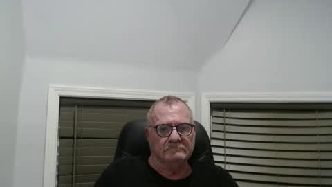 oldguybigd online show from September 30, 2025, 5:01 am