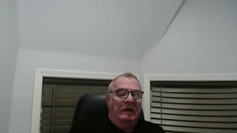oldguybigd online show from October 3, 2025, 6:10 am