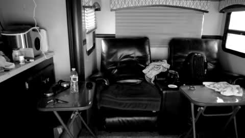 Snapshot of oldskoolll chatting on September 16, 2025, 12:22 am oldskoolll online show from September 16, 2025, 12:22 am