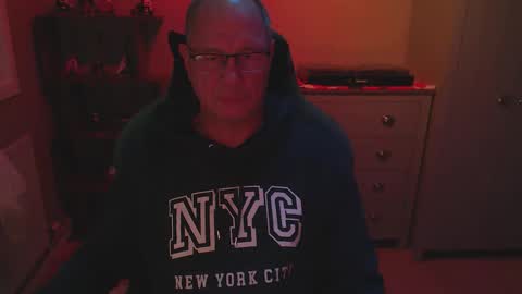 oldveteranuk online show from November 29, 2025, 7:11 am