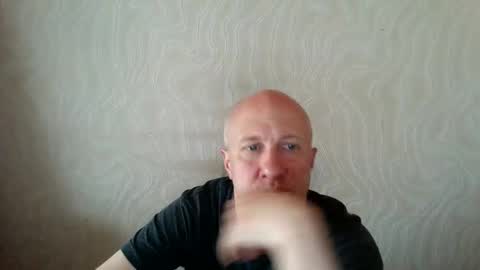 Snapshot of oleg365 chatting on May 10, 2026, 8:41 am figaro online show from May 10, 2026, 8:41 am