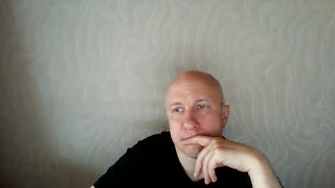 Snapshot of oleg365 chatting on May 16, 2026, 7:05 am figaro online show from May 16, 2026, 7:05 am
