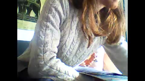 Snapshot of olegoude chatting on November 2, 2025, 10:17 am OleGoude online show from November 2, 2025, 10:17 am