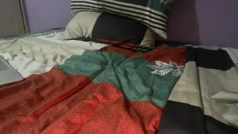 Snapshot of olekkets chatting on September 17, 2025, 11:39 pm Oleksandre online show from September 17, 2025, 11:39 pm