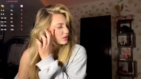 Kem online show from November 14, 2025, 4:17 pm