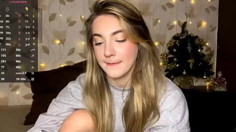 Kem online show from December 17, 2025, 7:09 pm