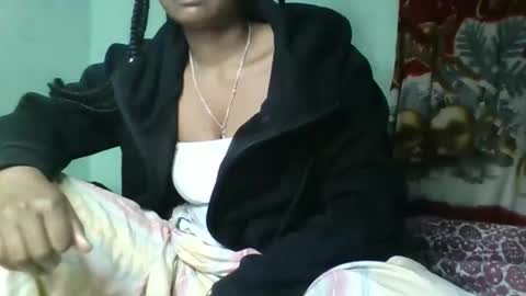 Snapshot of olgaaldy chatting on September 28, 2025, 2:28 am olgaaldy online show from September 28, 2025, 2:28 am