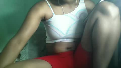 Snapshot of olgaaldy chatting on February 7, 2026, 8:18 am olgaaldy online show from February 7, 2026, 8:18 am